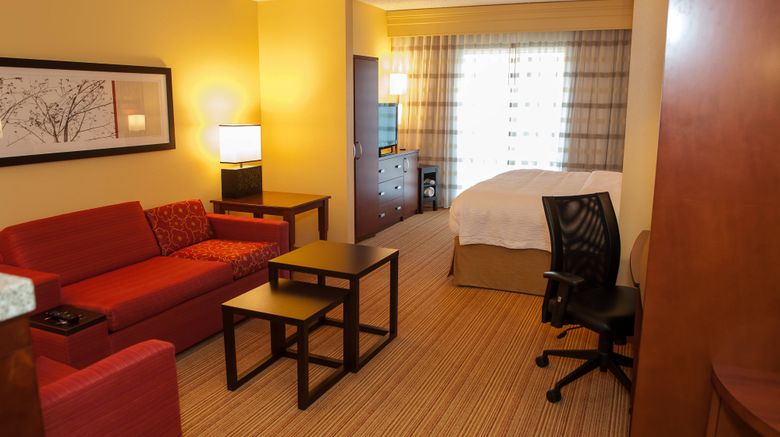 <b>Courtyard Pittsburgh North/CranberryWood Room</b>. Images powered by <a href="https://www.leonardoworldwide.com/" title="Leonardo Worldwide" target="_blank">Leonardo</a>.