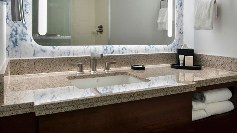 <b>Westchester Marriott Room</b>. Images powered by <a href="https://www.leonardoworldwide.com/" title="Leonardo Worldwide" target="_blank">Leonardo</a>.
