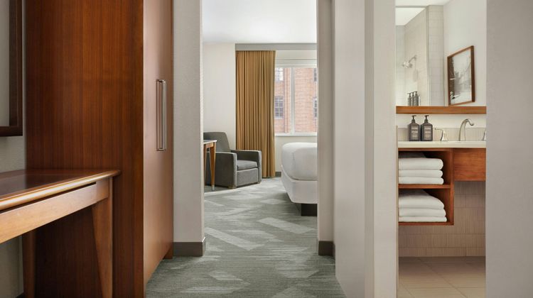 Sheraton Tribeca New York Hotel Suite