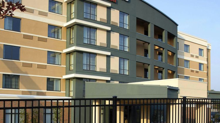 Courtyard Pittsburgh Arpt Settlers Ridge Exterior