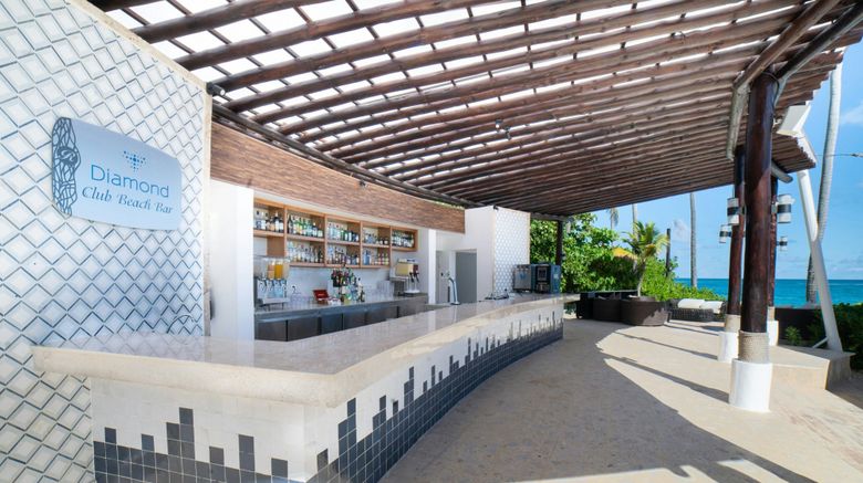 <b>Hideaway at Royalton-Autograph Coll. Beach</b>. Images powered by <a href="https://www.leonardoworldwide.com/" title="Leonardo Worldwide" target="_blank">Leonardo</a>.