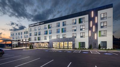 Courtyard by Marriott Russellville