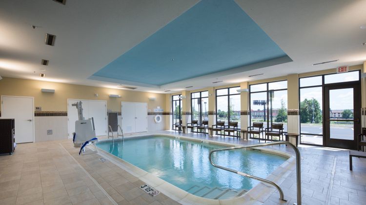 Courtyard by Marriott Russellville Pool