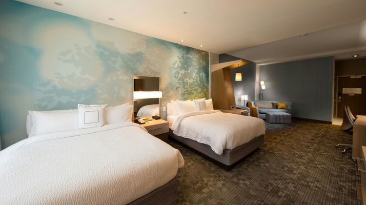 Courtyard by Marriott Russellville Suite