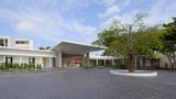 Le Meridien Phuket Mai Khao Beach Resort Exterior