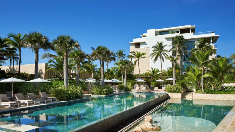 <b>Residences at Dorado Beach, Ritz-Carlton Pool</b>. Images powered by <a href="https://www.leonardoworldwide.com/" title="Leonardo Worldwide" target="_blank">Leonardo</a>.