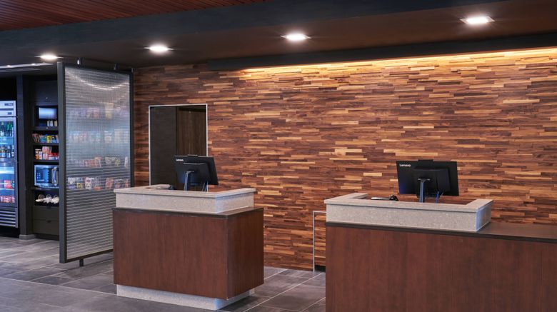 <b>Courtyard Petoskey at Victories Square Lobby</b>. Images powered by <a href="https://www.leonardoworldwide.com/" title="Leonardo Worldwide" target="_blank">Leonardo</a>.