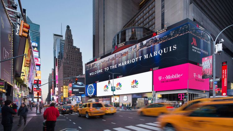 New York Marriott Marquis Exterior