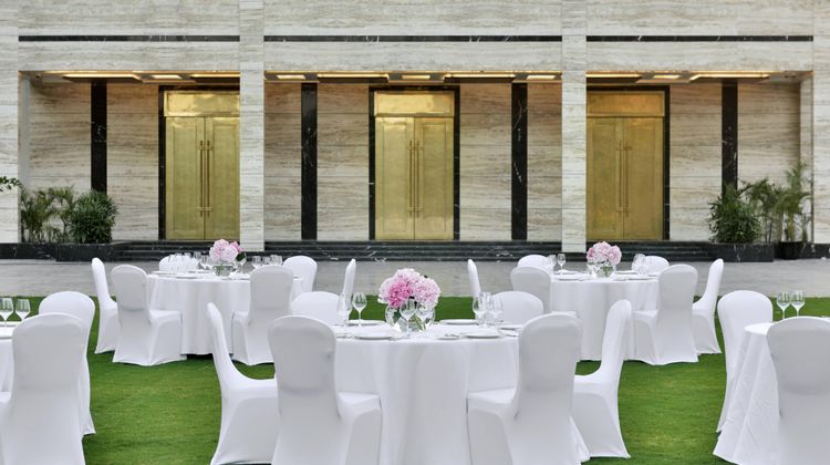 Renaissance Lucknow Hotel Lobby