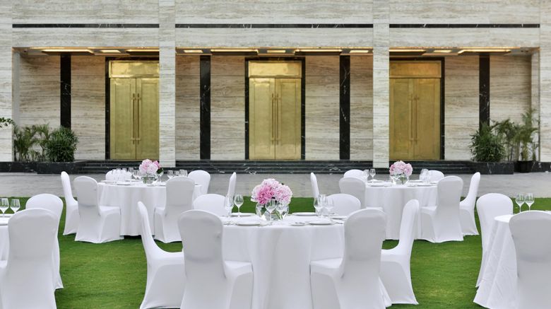 <b>Renaissance Lucknow Hotel Lobby</b>. Images powered by <a href="https://www.leonardoworldwide.com/" title="Leonardo Worldwide" target="_blank">Leonardo</a>.