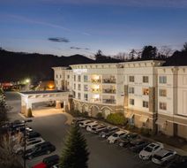 Courtyard by Marriott Boone Exterior
