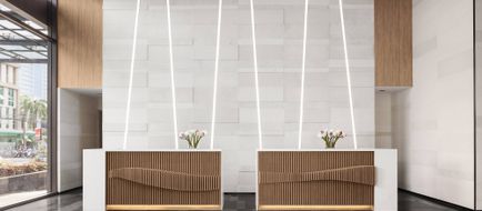 Courtyard by Marriott Phnom Penh Lobby