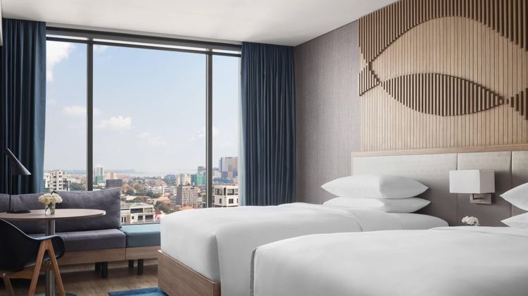 Courtyard by Marriott Phnom Penh Room
