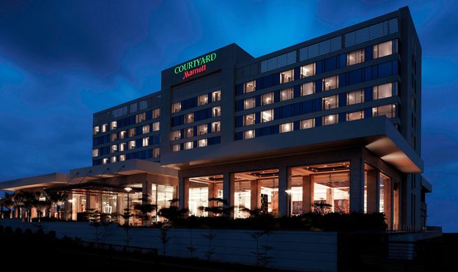 Courtyard by Marriott Pune Chakan Exterior