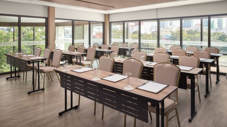 Courtyard by Marriott Phnom Penh Meeting