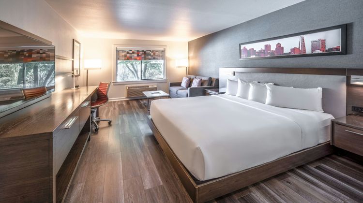 aloft San Jose Cupertino Room