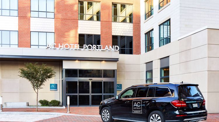 AC Hotel By Marriott Portland Downtown Exterior