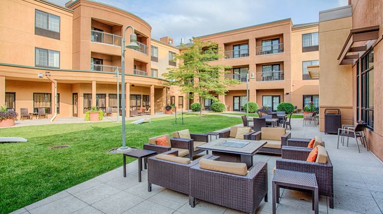 <b>Courtyard by Marriott Fargo-Moorhead Exterior</b>. Images powered by <a href="https://www.leonardoworldwide.com/" title="Leonardo Worldwide" target="_blank">Leonardo</a>.