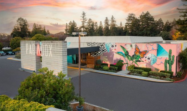 Hotel Paradox, Autograph Collection Exterior