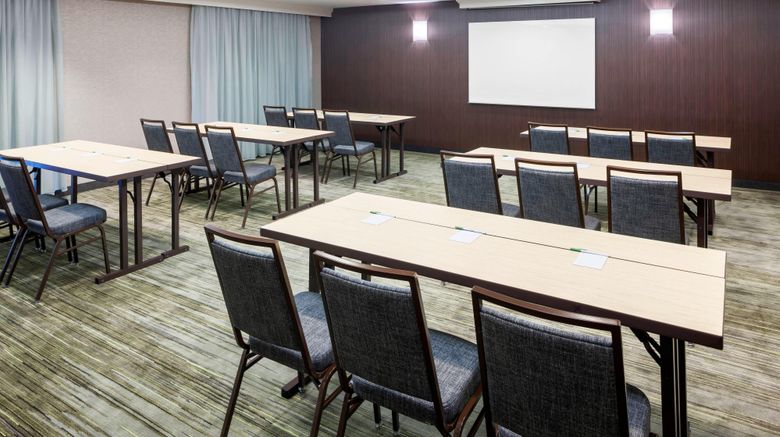 <b>Courtyard by Marriott Pensacola Meeting</b>. Images powered by <a href="https://www.leonardoworldwide.com/" title="Leonardo Worldwide" target="_blank">Leonardo</a>.