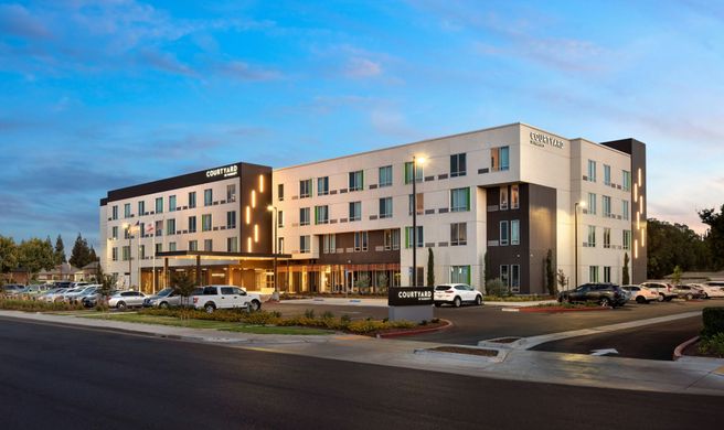 Courtyard Fresno Clovis Exterior