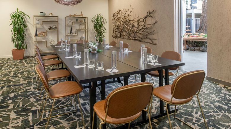 <b>Hotel Paradox, Autograph Collection Meeting</b>. Images powered by <a href="https://www.leonardoworldwide.com/" title="Leonardo Worldwide" target="_blank">Leonardo</a>.