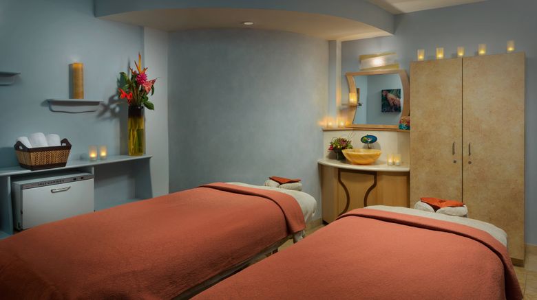 <b>Courtyard by Marriott Waikiki Beach Spa</b>. Images powered by <a href="https://www.leonardoworldwide.com/" title="Leonardo Worldwide" target="_blank">Leonardo</a>.