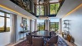 The Brix, Autograph Collection Suite