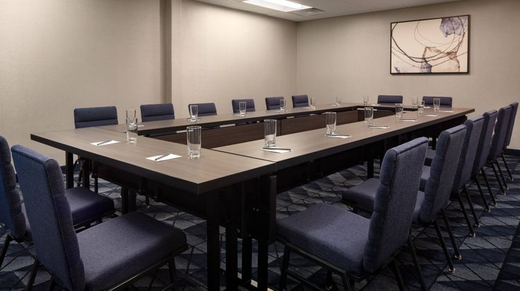 Courtyard by Marriott Fresno Meeting