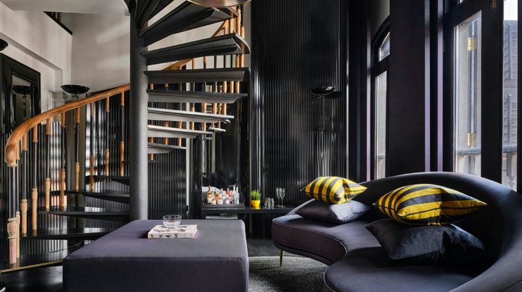 Duxton Reserve Singapore Suite