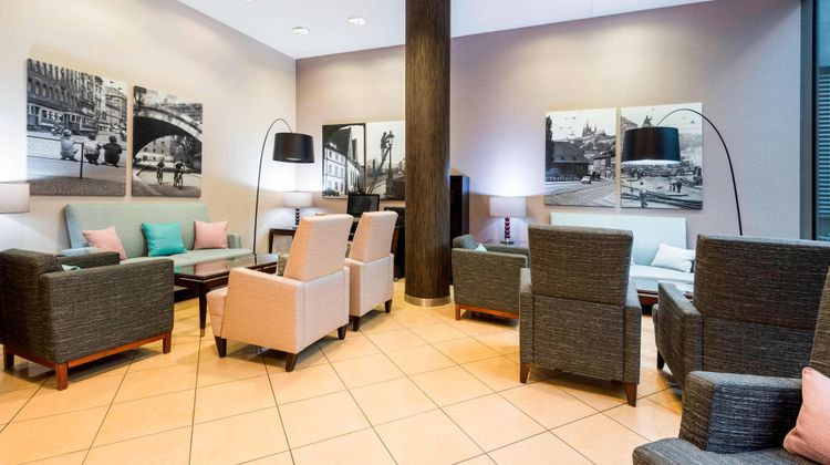 Courtyard by Marriott Prague City Lobby