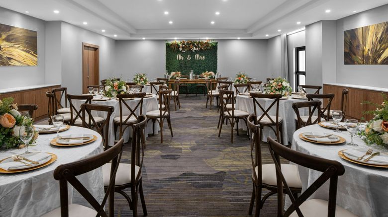 <b>Courtyard by Marriott Port of Spain Lobby</b>. Images powered by <a href="https://www.leonardoworldwide.com/" title="Leonardo Worldwide" target="_blank">Leonardo</a>.