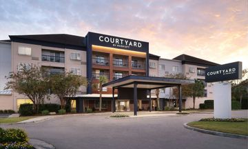Courtyard Myrtle Beach at Broadway