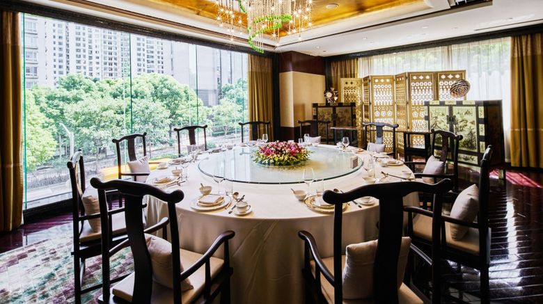 <b>Renaissance Shanghai Pudong Hotel Restaurant</b>. Images powered by <a href="https://www.leonardoworldwide.com/" title="Leonardo Worldwide" target="_blank">Leonardo</a>.