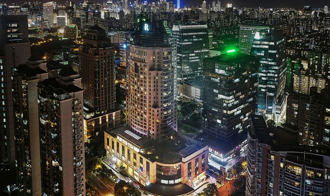 Renaissance Shanghai Pudong Hotel Exterior