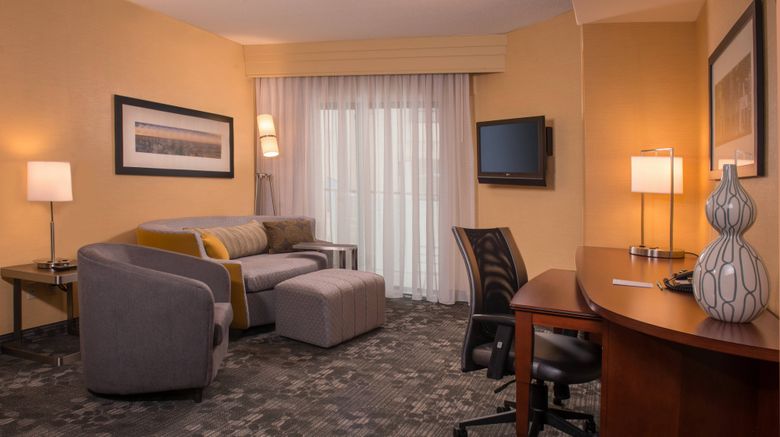 <b>Courtyard Fredericksburg Downtown Room</b>. Images powered by <a href="https://www.leonardoworldwide.com/" title="Leonardo Worldwide" target="_blank">Leonardo</a>.