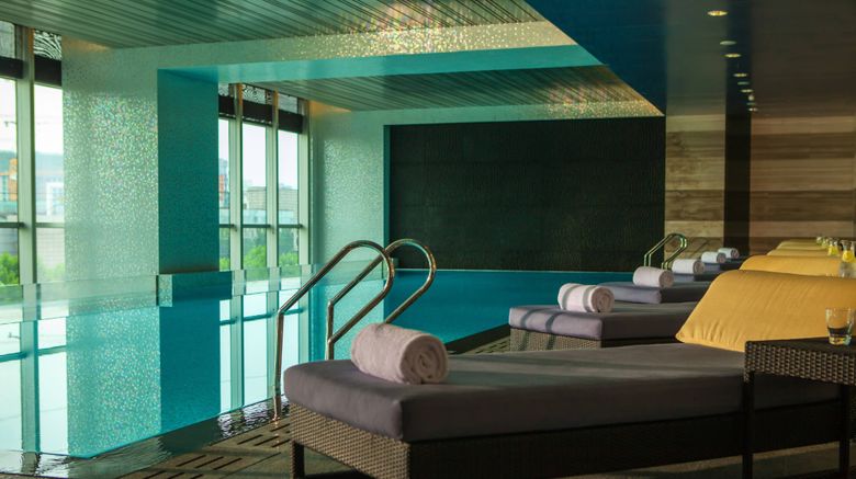 <b>Renaissance Shanghai Putuo Hotel Pool</b>. Images powered by <a href="https://www.leonardoworldwide.com/" title="Leonardo Worldwide" target="_blank">Leonardo</a>.