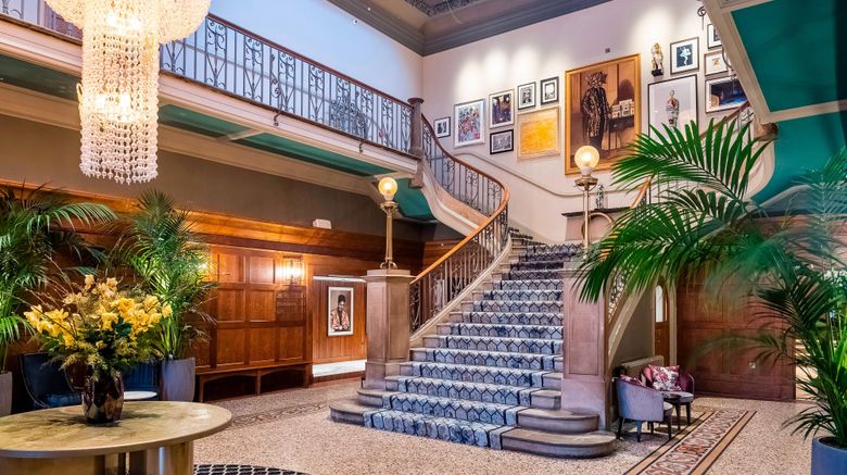<b>The Dixon, Tower Bridge, Autograph Coll Lobby</b>. Images powered by <a href="https://www.leonardoworldwide.com/" title="Leonardo Worldwide" target="_blank">Leonardo</a>.