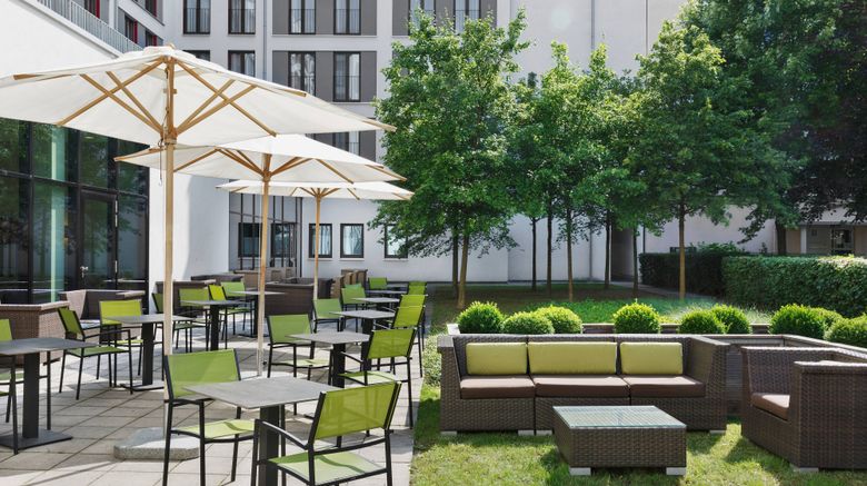 <b>Courtyard by Marriott Munich City East Exterior</b>. Images powered by <a href="https://www.leonardoworldwide.com/" title="Leonardo Worldwide" target="_blank">Leonardo</a>.
