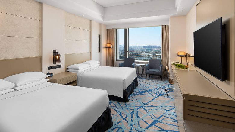 <b>Renaissance Shanghai Caohejing Hotel Room</b>. Images powered by <a href="https://www.leonardoworldwide.com/" title="Leonardo Worldwide" target="_blank">Leonardo</a>.