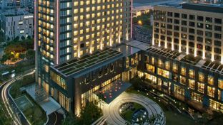 Renaissance Shanghai Caohejing Hotel