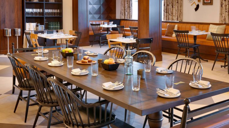<b>The Advenire, Autograph Collection Restaurant</b>. Images powered by <a href="https://www.leonardoworldwide.com/" title="Leonardo Worldwide" target="_blank">Leonardo</a>.