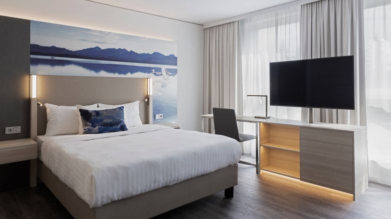 <b>Courtyard Oberpfaffenhofen Suite</b>. Images powered by <a href="https://www.leonardoworldwide.com/" title="Leonardo Worldwide" target="_blank">Leonardo</a>.