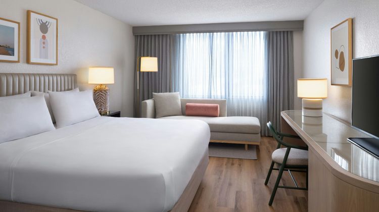 Renaissance Fort Lauderdale Hotel Room
