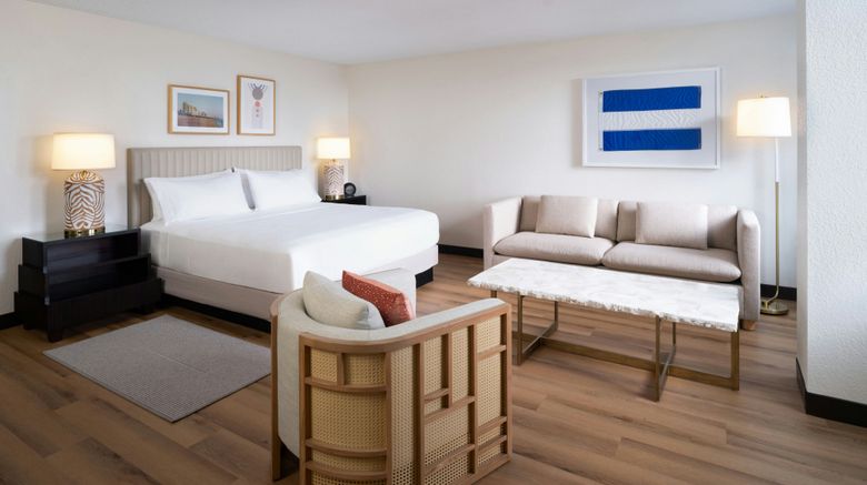 <b>Renaissance Fort Lauderdale Hotel Suite</b>. Images powered by <a href="https://www.leonardoworldwide.com/" title="Leonardo Worldwide" target="_blank">Leonardo</a>.