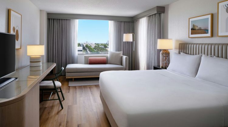 Renaissance Fort Lauderdale Hotel Room