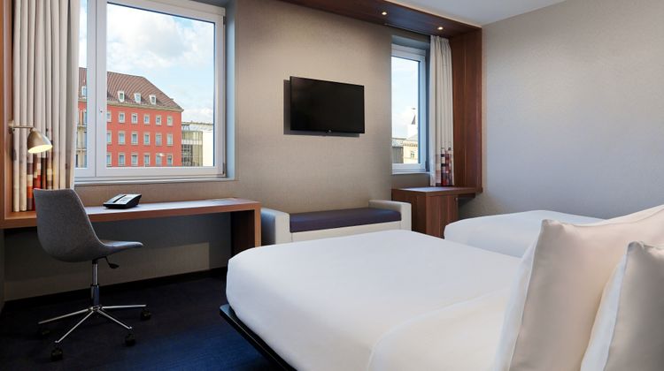 Aloft Munich Room