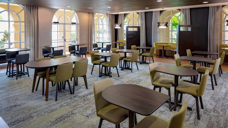 <b>Courtyard Fort Lauderdale North/Cypress Restaurant</b>. Images powered by <a href="https://www.leonardoworldwide.com/" title="Leonardo Worldwide" target="_blank">Leonardo</a>.