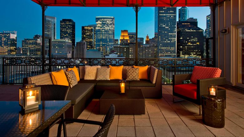 <b>Hotel Icon Autograph Collection Suite</b>. Images powered by <a href="https://www.leonardoworldwide.com/" title="Leonardo Worldwide" target="_blank">Leonardo</a>.
