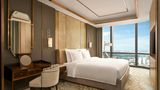 Vinpearl Landmark 81, Autograph Coll Suite